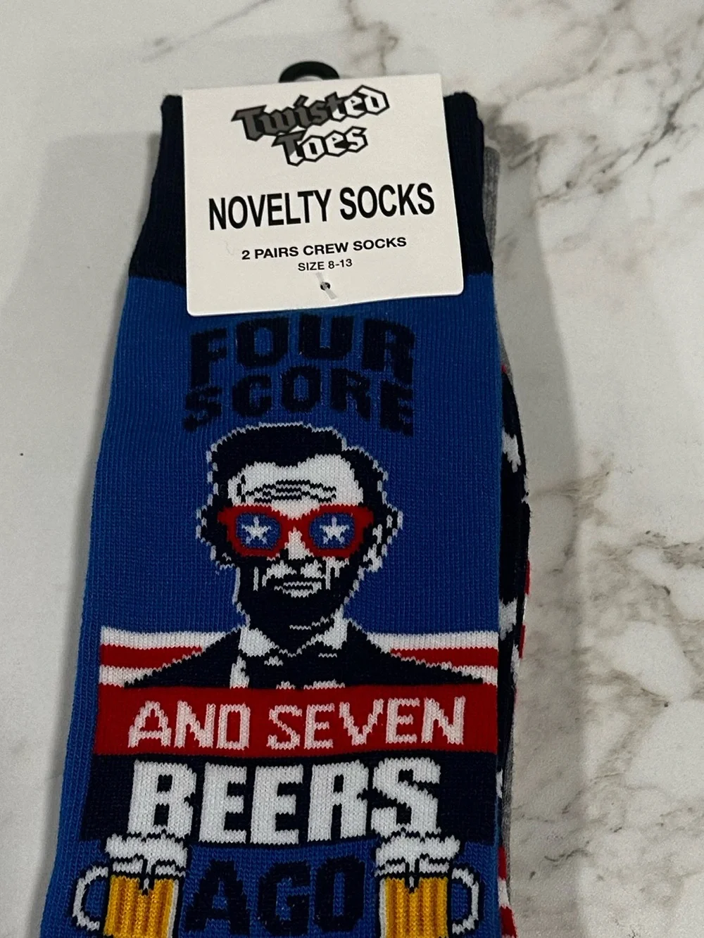Twisted Toes Crew Socks Mens 8-13 NEW 2 Pair Abraham Lincoln Beers USA America